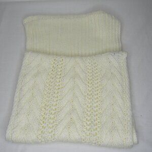 Vince Camuto Cream White Infinity Cable Knit Scarf Acrylic